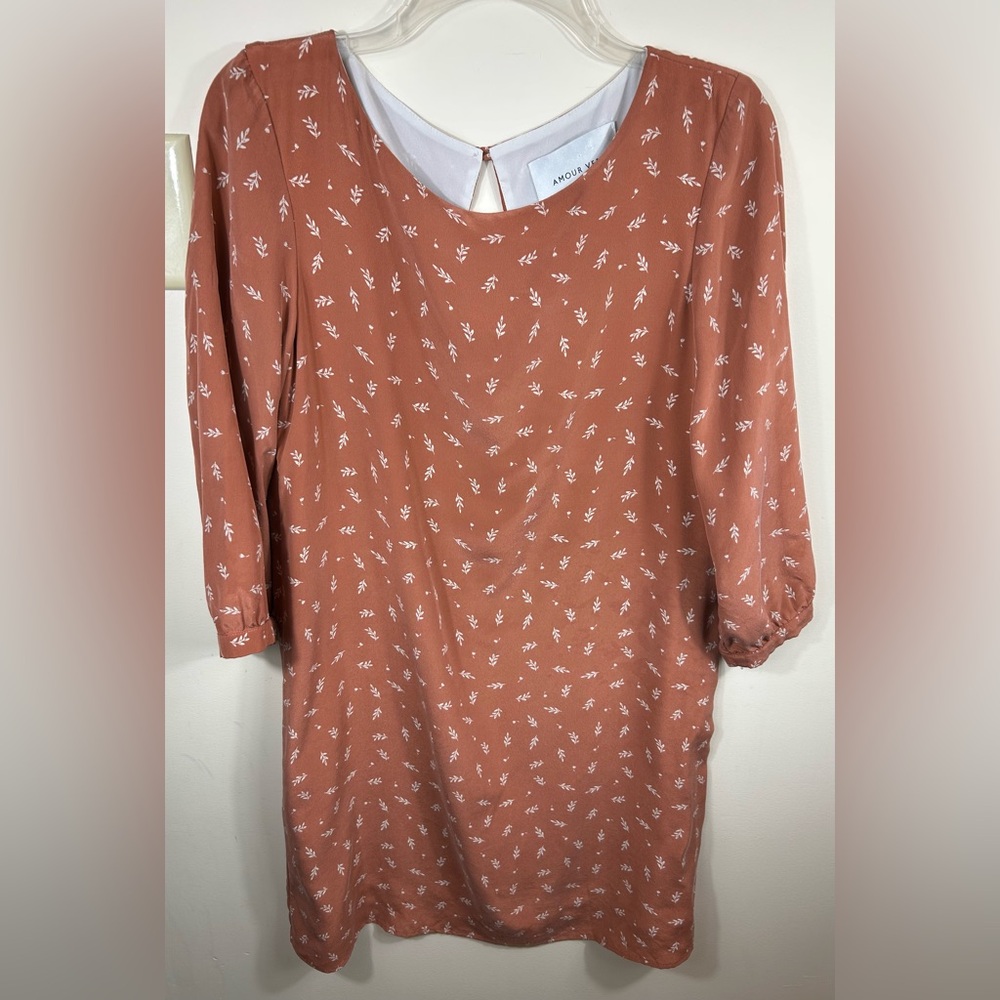 AMOUR VERT Dress Women’s S Rust Orange Floral Shift Mini 100% SILK Lined Keyhole